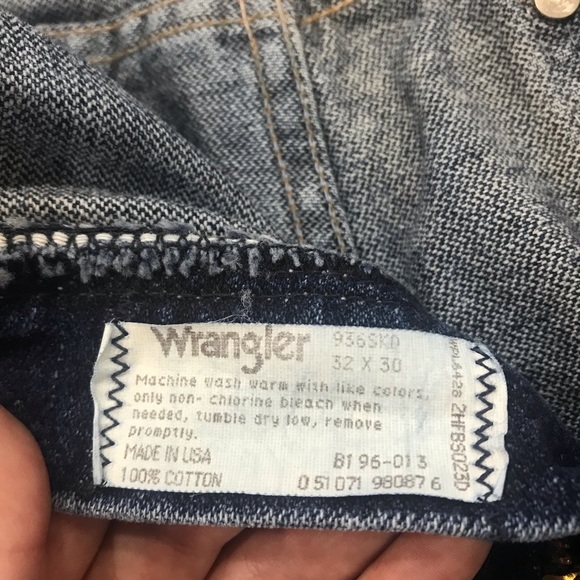 Vintage stone wash wranglers - Picture 3 of 5